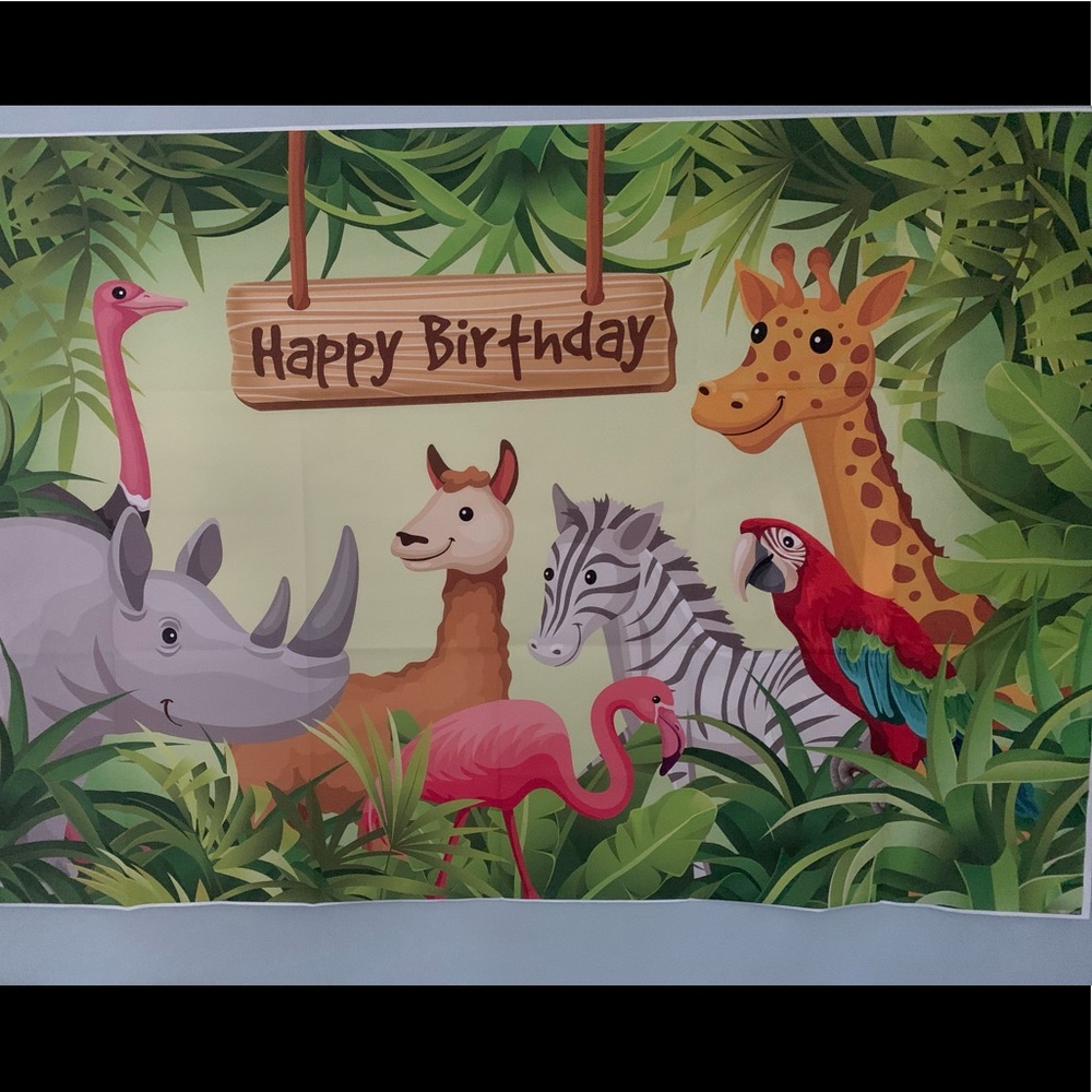Jungle theme birthday decorations